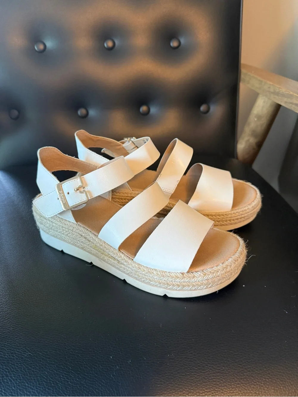 Women’s Dr Scholl’s  White Espadrille Platform Sandals - Classic Strappy Design